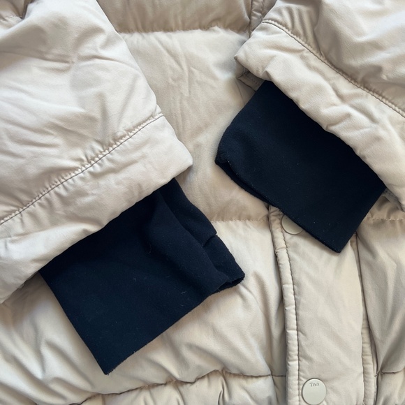 Aritzia Super Puff in regular length - Picture 3 of 10